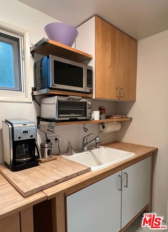 2707 Westwood Boulevard, Los Angeles, CA 90064