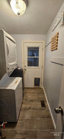 595 S Pond St, Boise, ID 83705