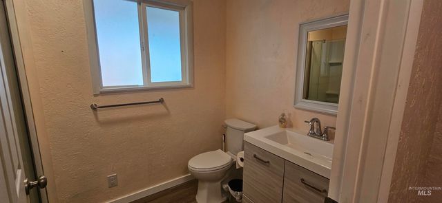 595 S Pond St, Boise, ID 83705