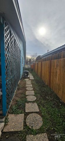 595 S Pond St, Boise, ID 83705