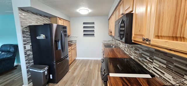 595 S Pond St, Boise, ID 83705