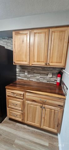 595 S Pond St, Boise, ID 83705