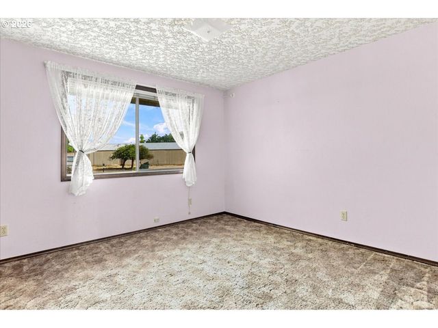 13713 Ne 178TH St, Battle Ground, WA 98604