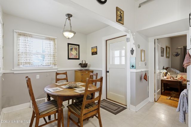 805 E Montana Ave, Coeur D'alene, ID 83814