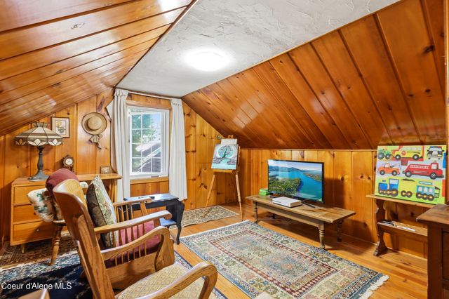 805 E Montana Ave, Coeur D'alene, ID 83814