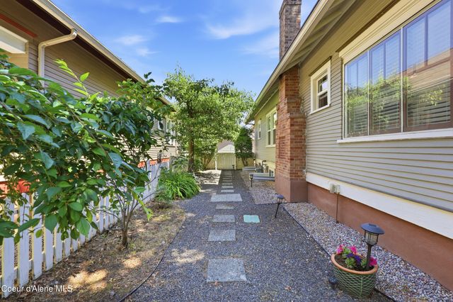 805 E Montana Ave, Coeur D'alene, ID 83814