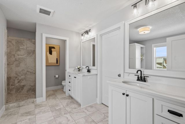 7529 Urbandale Lane N, Maple Grove, MN 55311