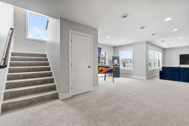 7529 Urbandale Lane N, Maple Grove, MN 55311