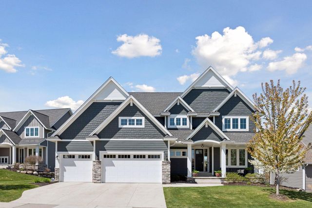 7529 Urbandale Lane N, Maple Grove, MN 55311