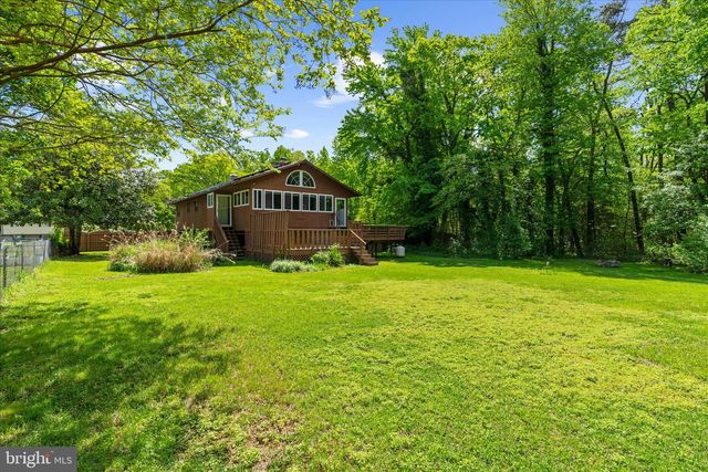 148 MAGOTHY BEACH RD, Pasadena, MD 21122