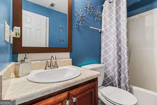 7666 Bowhead Court, Fairburn, GA 30213