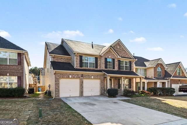 7666 Bowhead Court, Fairburn, GA 30213