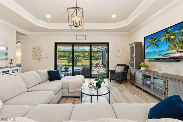 10565 Pistoia DR, Fort Myers, FL 33913