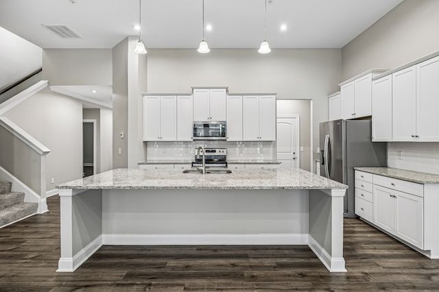 135 Cape Private Cir, Gallatin, TN 37066