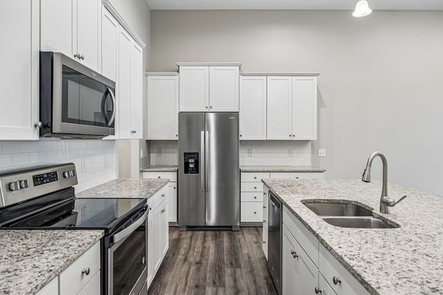 135 Cape Private Cir, Gallatin, TN 37066