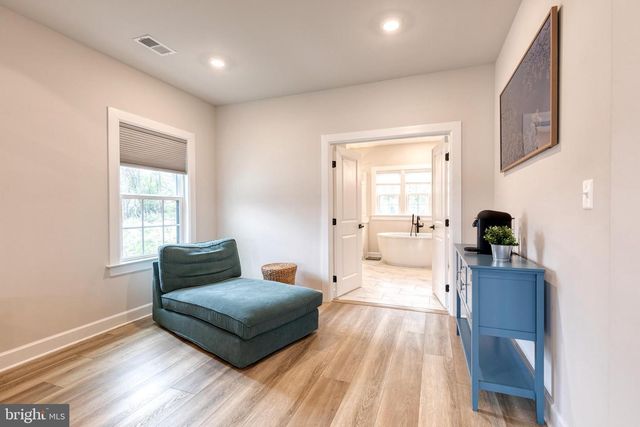 7679 CROSS CREEK DR, Columbia, MD 21044