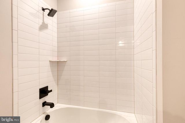 7679 CROSS CREEK DR, Columbia, MD 21044