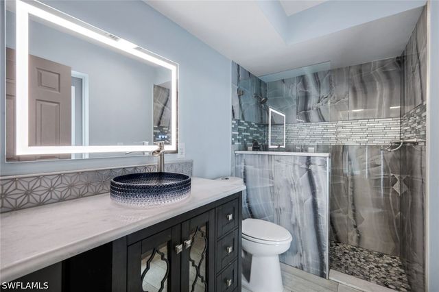 4005 SE 1st AVE, Cape Coral, FL 33904