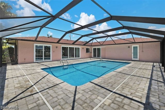 4005 SE 1st AVE, Cape Coral, FL 33904