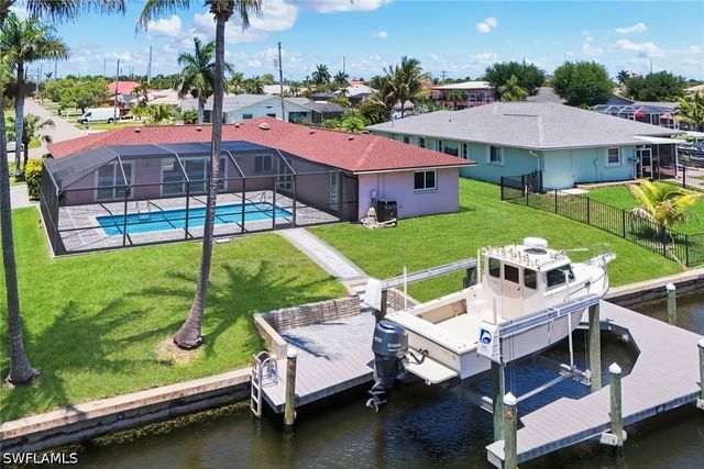 4005 SE 1st AVE, Cape Coral, FL 33904