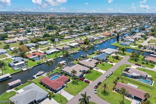 4005 SE 1st AVE, Cape Coral, FL 33904