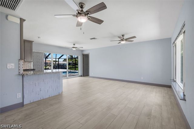 4005 SE 1st AVE, Cape Coral, FL 33904