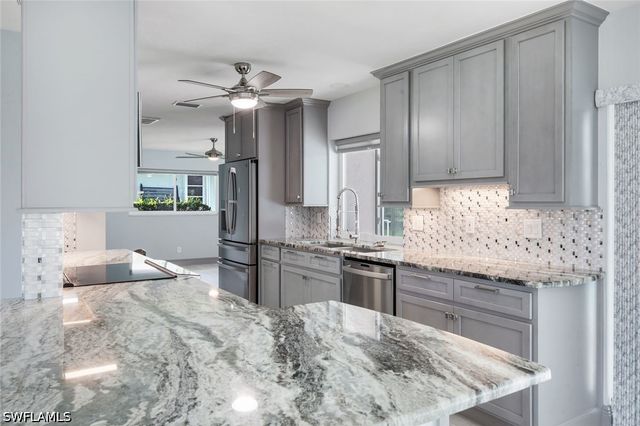 4005 SE 1st AVE, Cape Coral, FL 33904