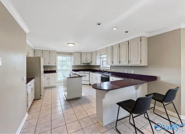 462 Brooks Road, Union Grove, AL 35175