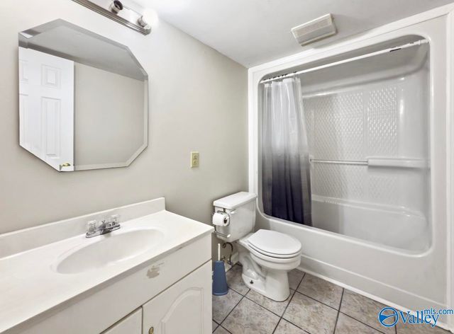 462 Brooks Road, Union Grove, AL 35175