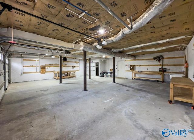 462 Brooks Road, Union Grove, AL 35175