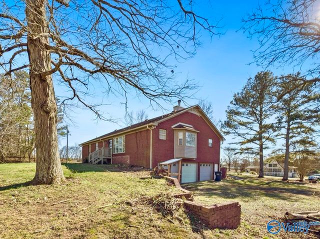 462 Brooks Road, Union Grove, AL 35175