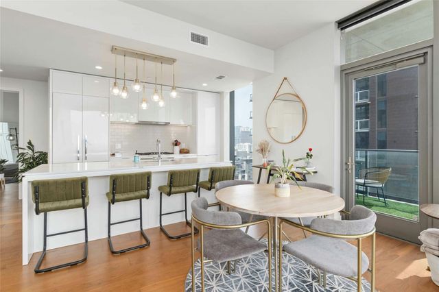 44 East Ave 1507, Austin, TX 78701