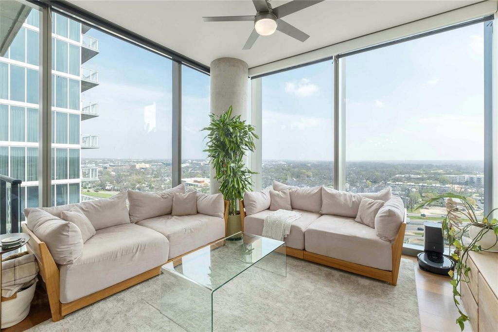 44 East Ave 1507, Austin, TX 78701