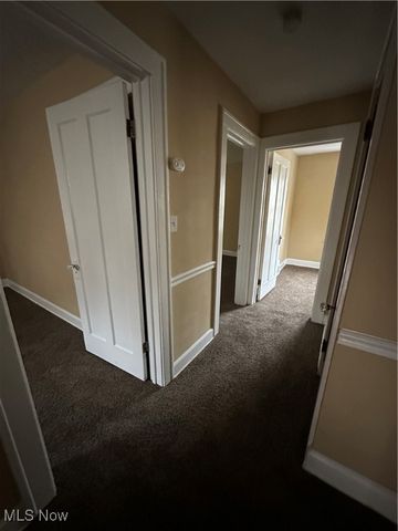 893 Keystone Drive, Cleveland Heights, OH 44121