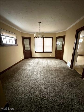 893 Keystone Drive, Cleveland Heights, OH 44121