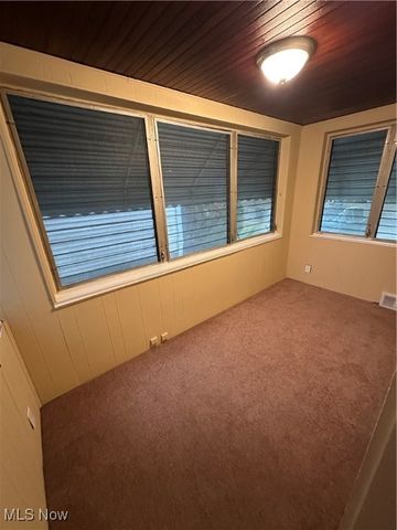 893 Keystone Drive, Cleveland Heights, OH 44121