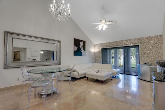 6136 SE Georgetown Place, Hobe Sound, FL 33455