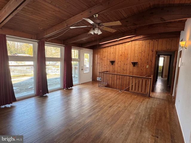 7527 FRIAR TUCK CT, Falls Church, VA 22042