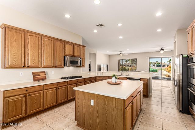 22208 N LOS GATOS Drive, Sun City West, AZ 85375