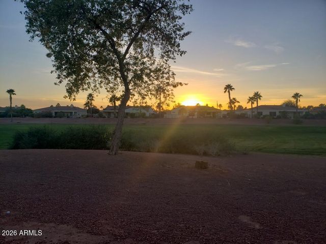 22208 N LOS GATOS Drive, Sun City West, AZ 85375