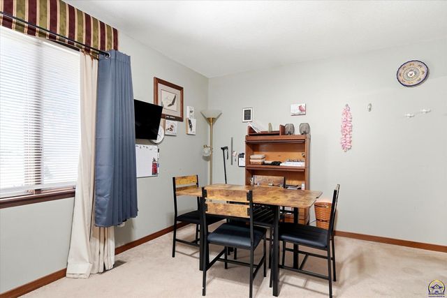 3600 NW 44th Ter, Topeka, KS 66618