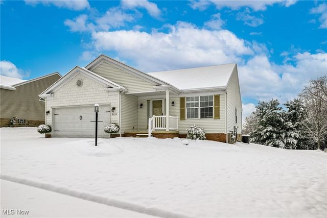 9234 Forest Trail Avenue NW, Massillon, OH 44647