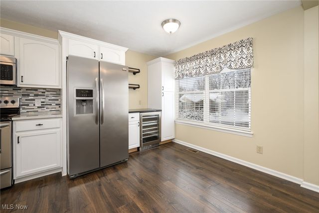 9234 Forest Trail Avenue NW, Massillon, OH 44647