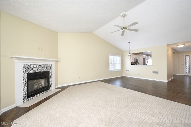 9234 Forest Trail Avenue NW, Massillon, OH 44647