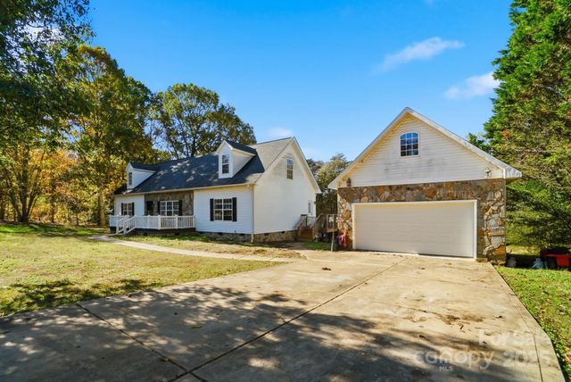218 Fulbright Road, Stony Point, NC 28678