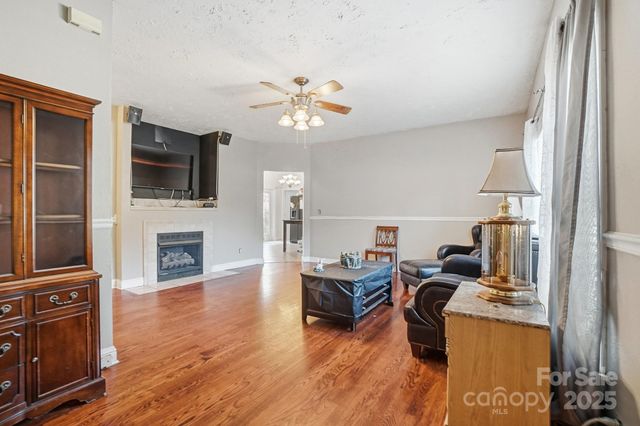 218 Fulbright Road, Stony Point, NC 28678