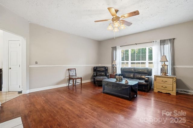 218 Fulbright Road, Stony Point, NC 28678