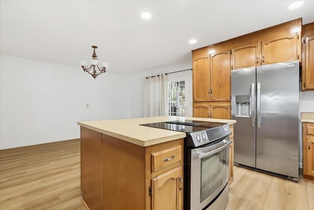 17575 Chaparral Dr, Penn Valley, CA 95946