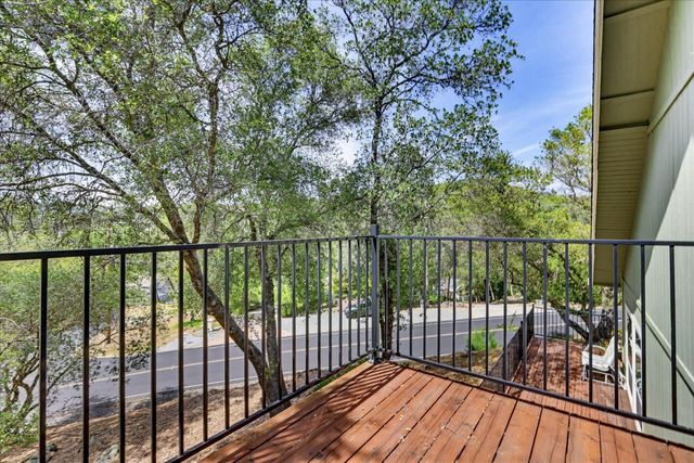 17575 Chaparral Dr, Penn Valley, CA 95946