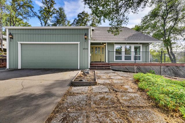 17575 Chaparral Dr, Penn Valley, CA 95946